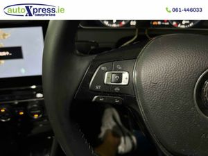 Volkswagen Golf 1.4 TSI HIGH LINE TECH EDITION Aut - Image 4