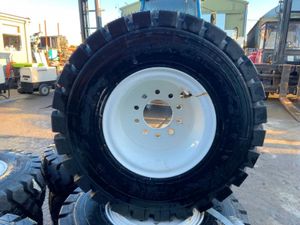 UNUSED FORK LIFT RIMS & TYRES.6 - Image 2