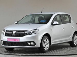 Dacia Sandero 1.0 5SPD 75BHP SIGNATURE - Image 3