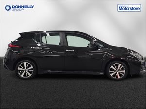 Nissan LEAF Hatchback Acenta - Image 4