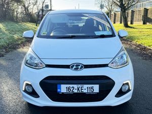 Hyundai i10 Deluxe Petrol Only 22,000 km's  - 2016 - Image 2