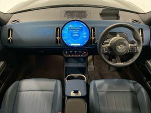 Mini Countryman SE ALL4 - Image 4