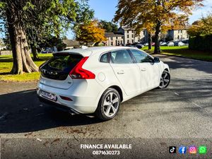 2014 Volvo V40 2014 Petrol 1.6 Automatic - Image 3