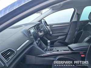 Renault Megane 1.5 dCi 110 DYNAMIQUE NAV - Image 4