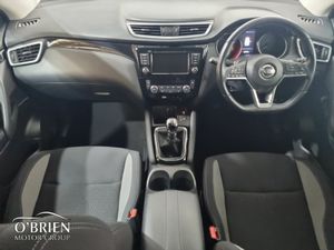 Nissan Qashqai 1.5 DSL SE **Pan Roof** - Image 2