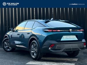 Peugeot 408 1.2 Allure Hybrid - Image 2