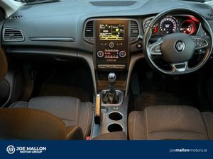 Peugeot 5008 1.5 BlueHDi 130bhp Allure Auto - Image 4