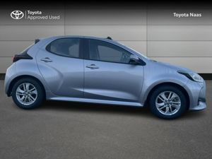 Toyota Yaris HYBRID LUNA 4DR AUTO - Image 3