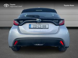 Toyota Yaris HYBRID LUNA 4DR AUTO - Image 4