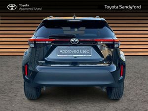 Toyota Yaris Cross LUNA SPORT // REAR CAMERA // SI - Image 4