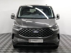 Ford Tourneo Custom 320 Ecoblue Titanium Luxe - Image 2