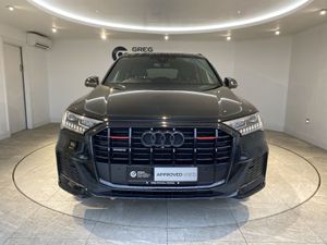 Audi Q7 2023 - Image 2