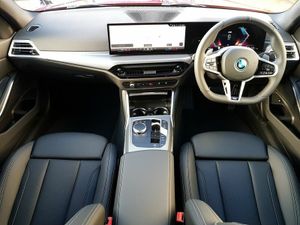 BMW 3-Series 330e M Sport - Image 4