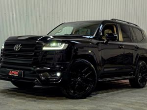 Toyota Land Cruiser 7 SEATER 415bhp - Image 2