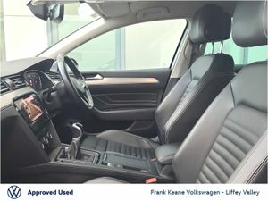 Volkswagen Passat ELEGANCE 1.5 TSI 150HP *FULL LEA - Image 4