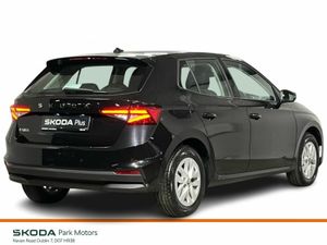 Skoda Fabia Selection 1.0MPI 80BHP - Reversing Cam - Image 4