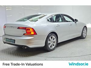 Volvo S90  D4 Momentum 190BHP 4DR Auto - Image 3
