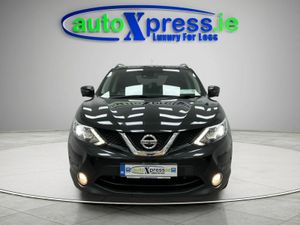 Nissan Qashqai 1.6 DCI Tekna Panoramic Sunroof - Image 3