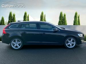 Volvo V60 D2 SE Geartronic 120Hp - Image 4