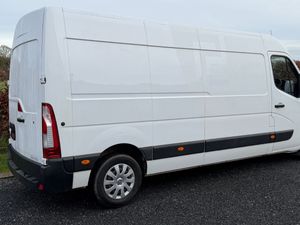 2021 Renault Master 135 Business Plus LWB Med Roof - Image 3