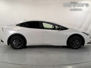 Toyota Prius 1.8 SELF CHARGING HYBRID *LOW MILEAGE - Image 2
