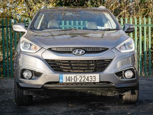 2014 Hyundai IX35 1.7 Premium *LOW MILEAGE* - Image 2