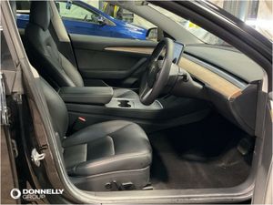 Tesla Model 3 Saloon Long Range - Image 4