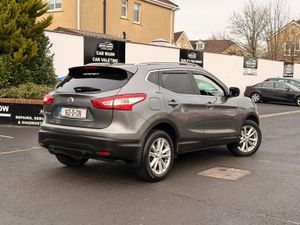 Nissan Qashqai 2016 1.6 Diesel AUTOMATIC - Image 4