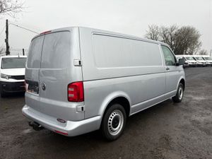 Volkswagen Transporter - Image 4