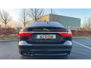 Jaguar XF 2.0 D RWD R-SPORT AUTO - Image 4