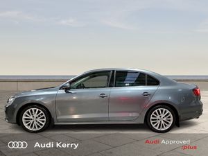 Volkswagen Jetta 2.0TDI 110BHP HIGHLINE - Image 4