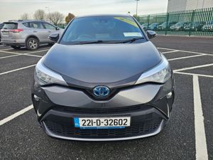 Toyota C-HR HYBRID SPORT MODEL, AUTOMATIC, LOW MIL - Image 3