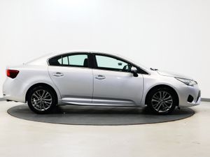 *113* 2017 Toyota Avensis 2.0 d4d business - Image 3