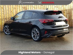 Ford Focus Focus St-Line Vignale E-Blue A  ST-Line - Image 3