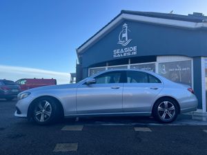171 Mercedes E220. As New - Image 2