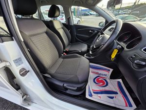 Volkswagen Polo ONLY 18,500KM ! 1.2 TSI  REV CAMER - Image 4