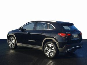 Mercedes-Benz GLA GLA 200 Progressive + - Image 4