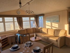 AFFORDABLE 2 BED WINTER PACK - Image 3