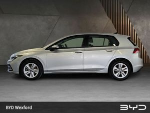 Volkswagen Golf 1.0 TSI 110HP Life - Image 4