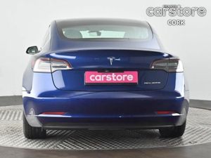 Tesla Model 3 Long Range (AWD) - Image 4
