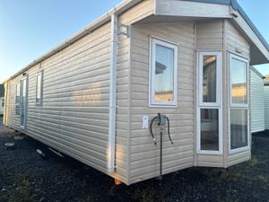 SPECTACULAR HOME TAKE A LOOK - Image 4