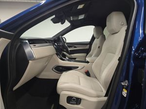 Jaguar F-pace F-Pace Diesel Estate R-Dynamic SE - Image 4