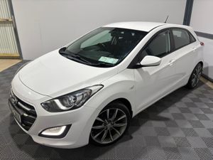 2016 Hyundai i30 Classic 1.4 CRDi - Image 4