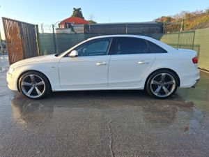 2013 Audi A4  S -Line  2.0 TDI - Image 3