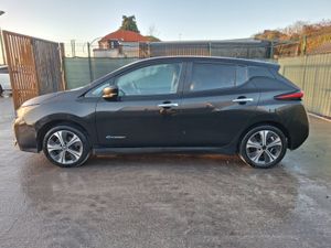 201 Nissan Leaf  Cold pack  40kwh  Automatic - Image 4