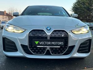 BMW i4 EDRIVE40 M SPORT - Image 3