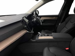 Volvo XC90 T8 PLUS DARK *IN STOCK* €210 P/W ON PCP - Image 2