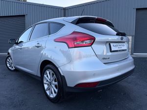 Ford Focus 182’ Titanium LOW MILEAGE/FRESH NCT - Image 3