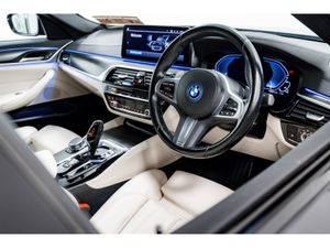 BMW 5-Series 530e 2.0 PHEV Auto 290HP - Image 2