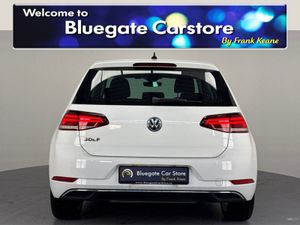 Volkswagen Golf COMFORTLINE**REVERSE CAMERA**APPLE - Image 4